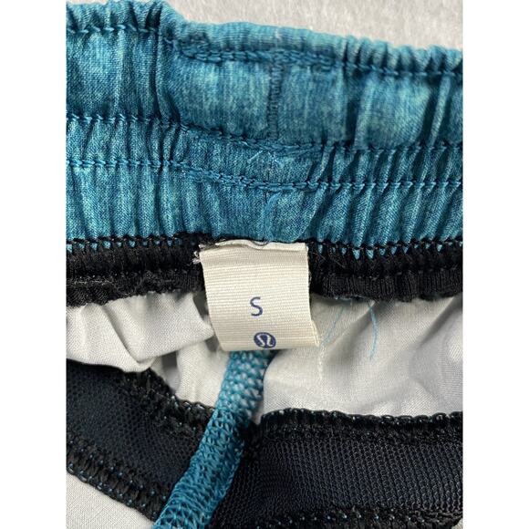 Lululemon Shorts Men’s Small Teal Blue Vented 9” Gym Running Elastic Waist - Picture 3 of 3